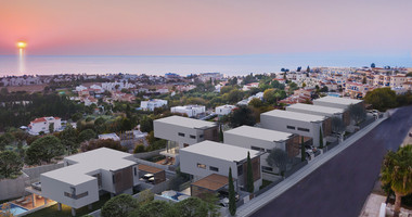 Five bedroom villa for Sale In Chlorakas, Paphos