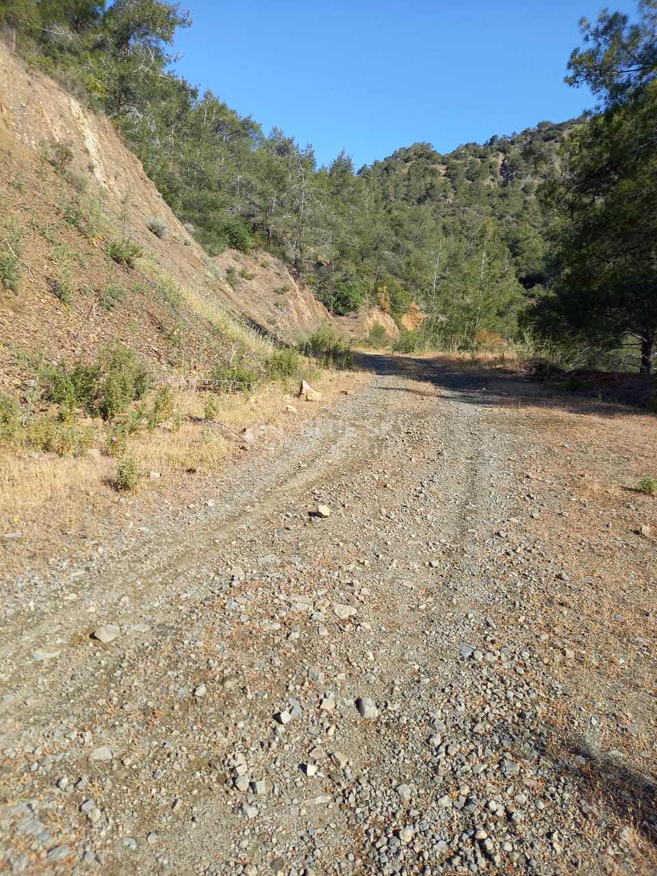 Land for sale in Moniatis, Limassol