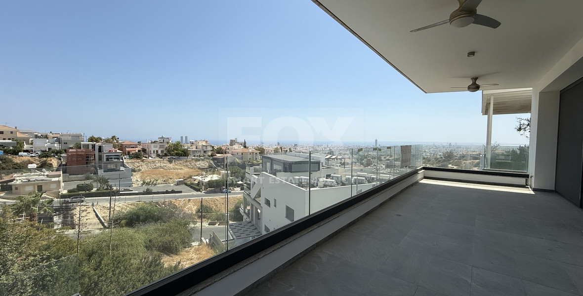 FOR RENT UNFURNISHED PENTHOUSE THREE BEDROOM WITH PRIVATE SWIMMING POOL AND MAIDS QUARTER OR 4TH BEDROOM IN PANTHEA