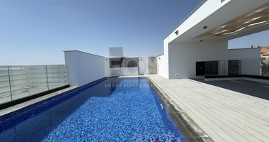 FOR RENT UNFURNISHED PENTHOUSE THREE BEDROOM WITH PRIVATE SWIMMING POOL AND MAIDS QUARTER OR 4TH BEDROOM IN PANTHEA