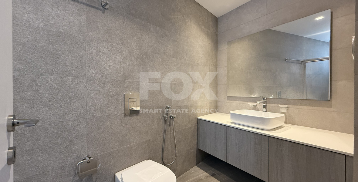 FOR RENT UNFURNISHED PENTHOUSE THREE BEDROOM WITH PRIVATE SWIMMING POOL AND MAIDS QUARTER OR 4TH BEDROOM IN PANTHEA