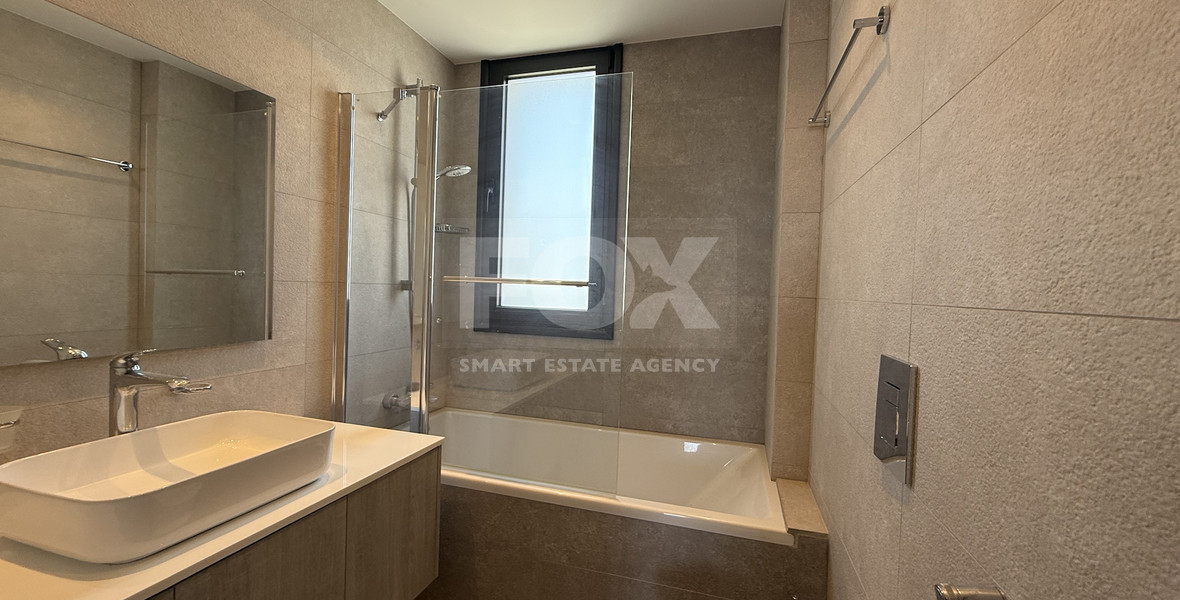 FOR RENT UNFURNISHED PENTHOUSE THREE BEDROOM WITH PRIVATE SWIMMING POOL AND MAIDS QUARTER OR 4TH BEDROOM IN PANTHEA