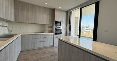 FOR RENT UNFURNISHED PENTHOUSE THREE BEDROOM WITH PRIVATE SWIMMING POOL AND MAIDS QUARTER OR 4TH BEDROOM IN PANTHEA