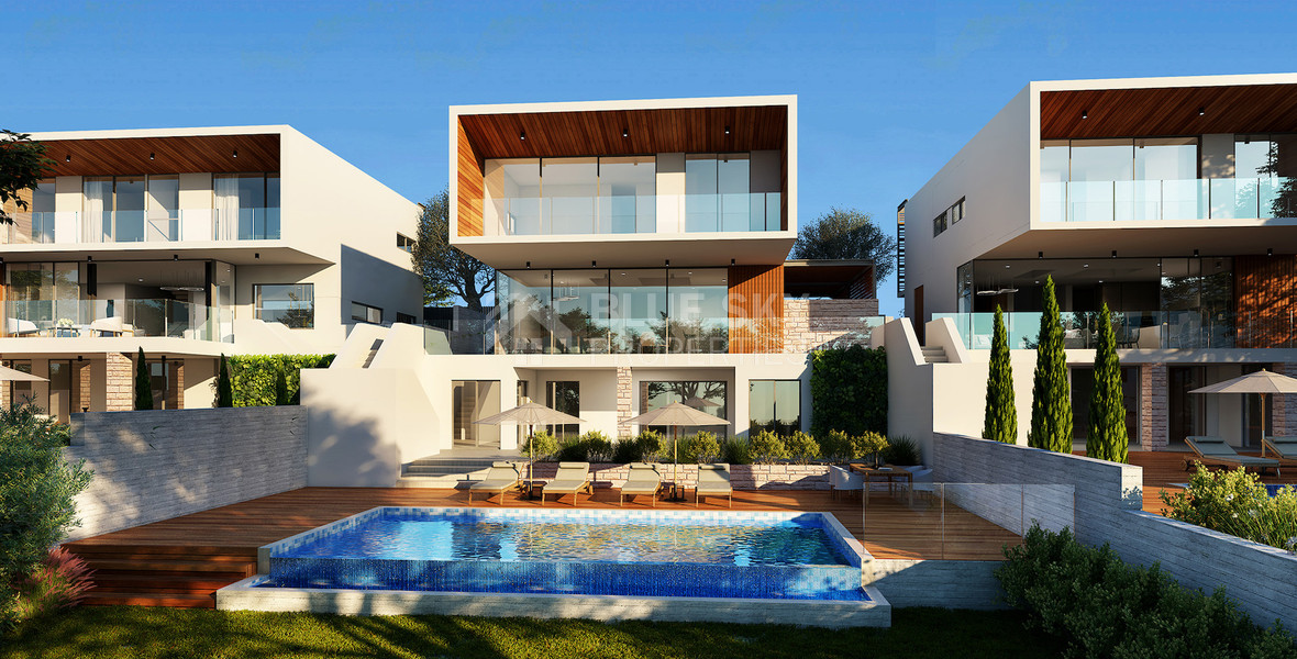 Five bedroom villa for Sale In Chlorakas, Paphos