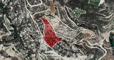 Large Agricultural Plot For Sale in Picturesque Omodos