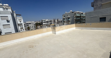 For Rent: Furnished Two Bed Apartment in Neapoli with Roofgarden near Seafront