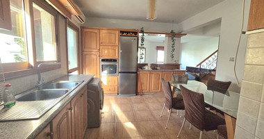 Four Bedroom Upper House for rent in Agios Nikolaos -Limassol