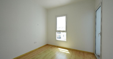 One bedroom apartment for sale, with seperate title deed in Peyia