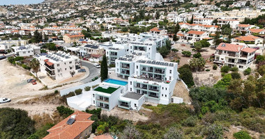 One bedroom apartment for sale, with seperate title deed in Peyia