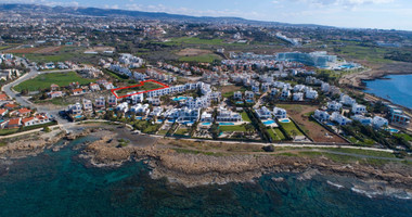 Five bedroom outstanding villa for sale in Chloraka, Paphos