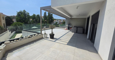 Luxury three bedroom apartment in the Panthea Hills, Limassol