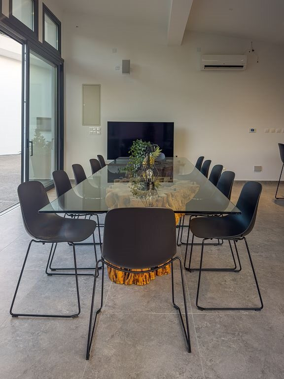 Bungalow 6 chambres 250 m² Louvaras, Chypre