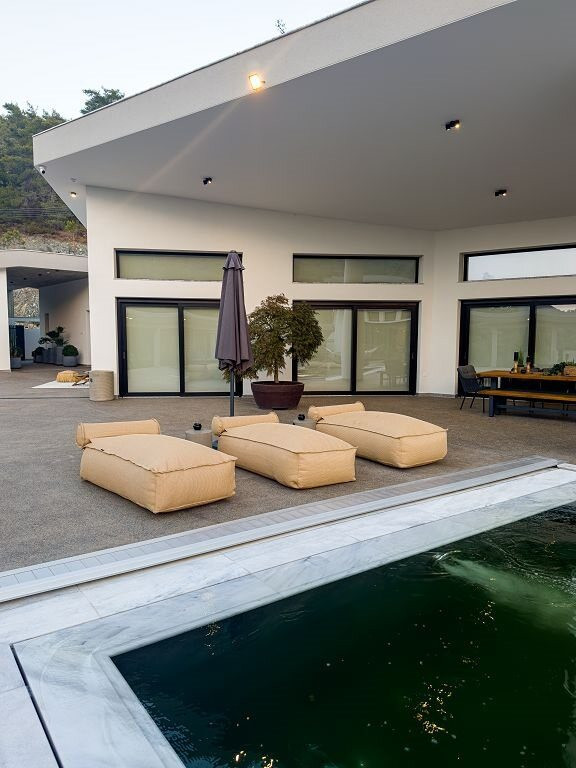 Bungalow 6 chambres 250 m² Louvaras, Chypre