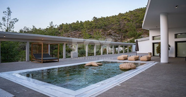 Stunning 6-Bedroom Detached Villa in Louvaras, Limassol – Modern Luxury on a 13,156 m² Plot