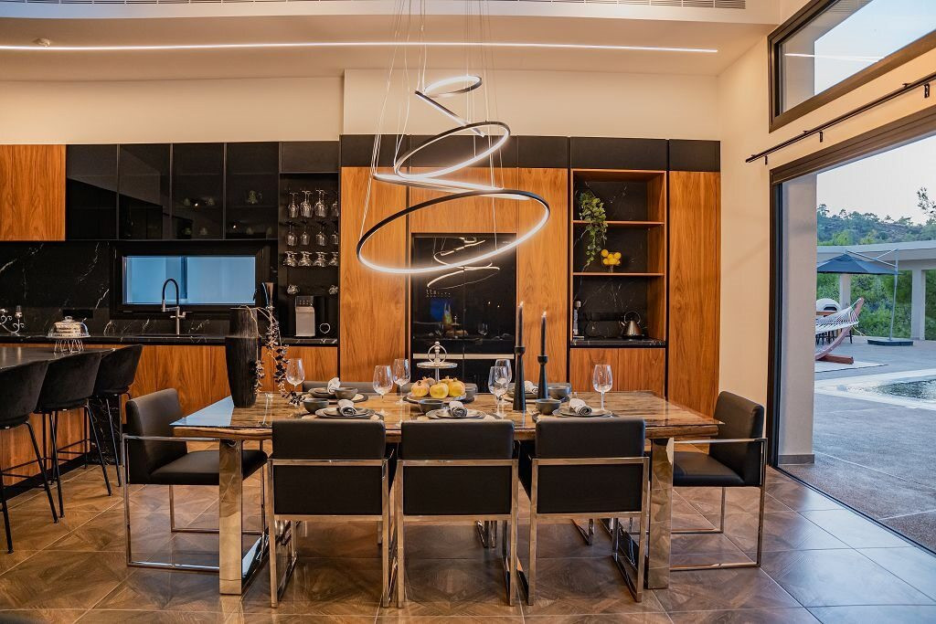 Bungalow 6 chambres 250 m² Louvaras, Chypre