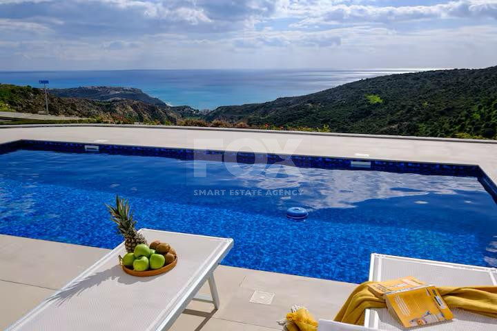 Three bedroom Luxury Villa with swimming pool for sale in Pissouri, Limassol