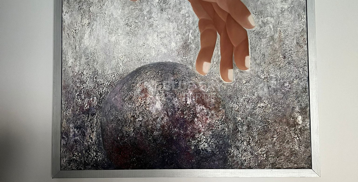 Seafront two bedroom apartment in Agios Tychonas (tourist area)  for rent  in Limassol