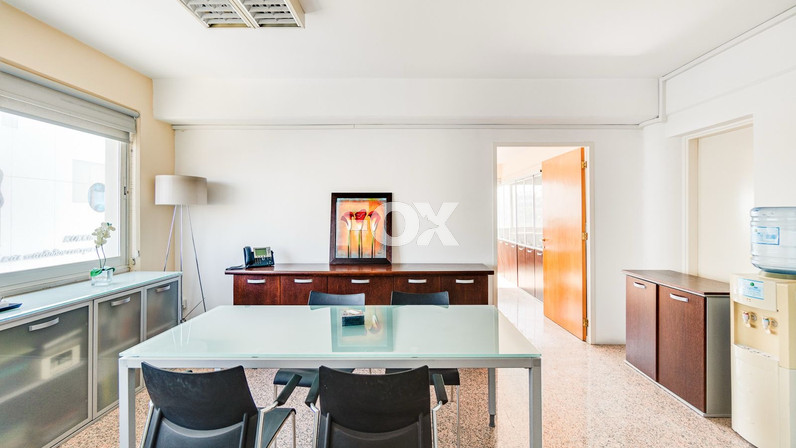 Офис 90 м² в аренду в Agios Nicolaos, Limassol, Cyprus