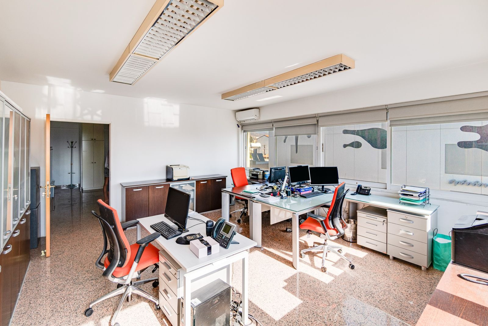 Oficina 90 m² en Limasol, Chipre