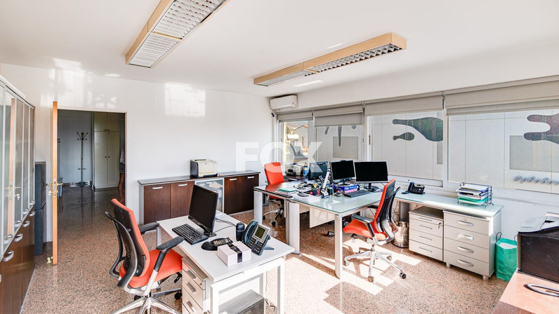 Офис 90 м² в аренду в Agios Nicolaos, Limassol, Cyprus