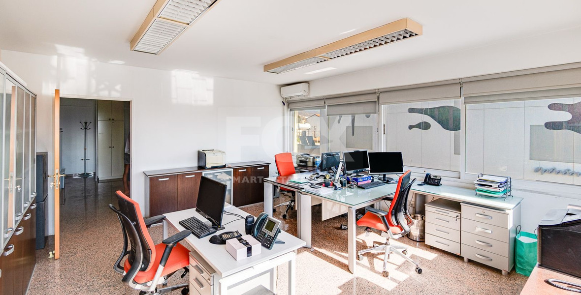 RENT: OFFICES FOR RENT ON GRIVA DIGENI AVENUE 90 SQM FULLY FURNISHED