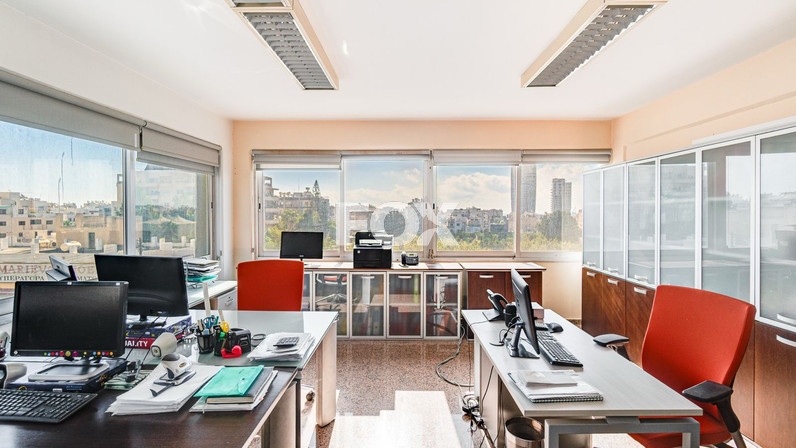 Офис 90 м² в аренду в Agios Nicolaos, Limassol, Cyprus