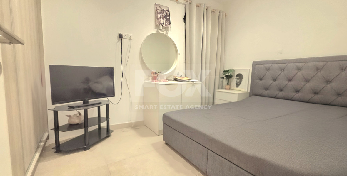 Three bedroom semi-detached house for rent in Mesa Geitonia