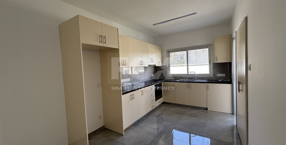 Three Bedroom Apartment For Rent in Central Limassol Naafi Area