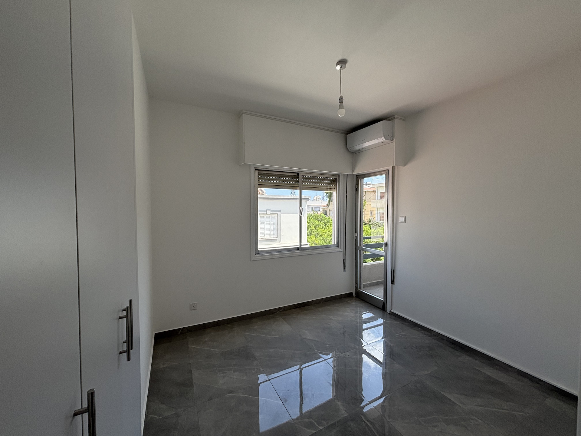 Mieszkanie 3 pokoi 120 m² w Limassol, Cypr