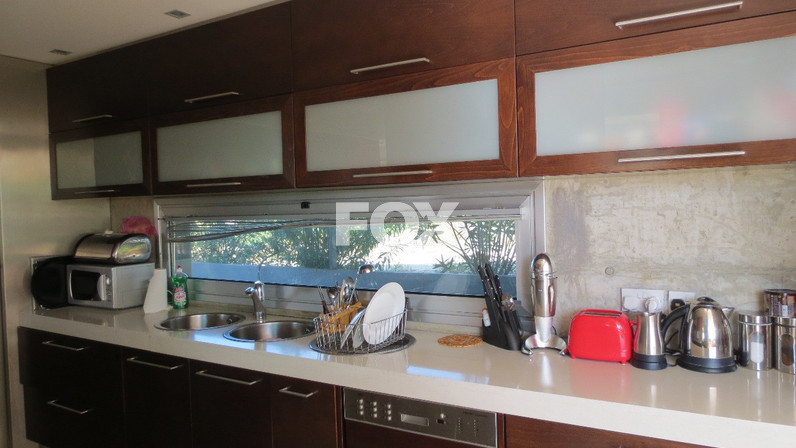 Εμπορικά ακίνητα 400 μ² προς ενοικίαση στην τοποθεσία Ypsonas, Limassol, Cyprus