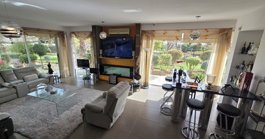 Four bedroom luxury detached villa with private gym for rent in Ypsonas Limassol