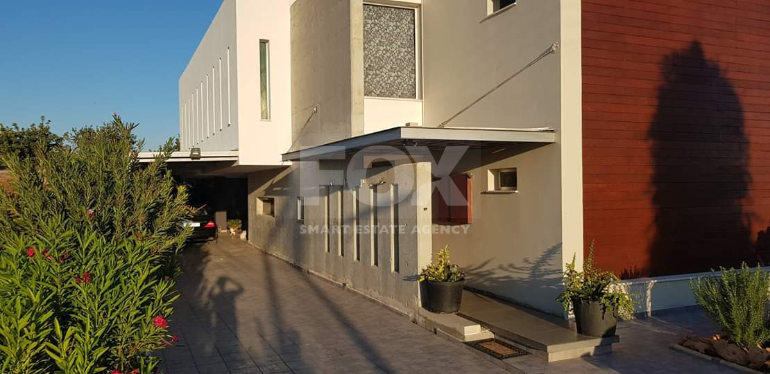 Luxury Four bedroom luxury detached villa with private gym for sale in Ypsonas