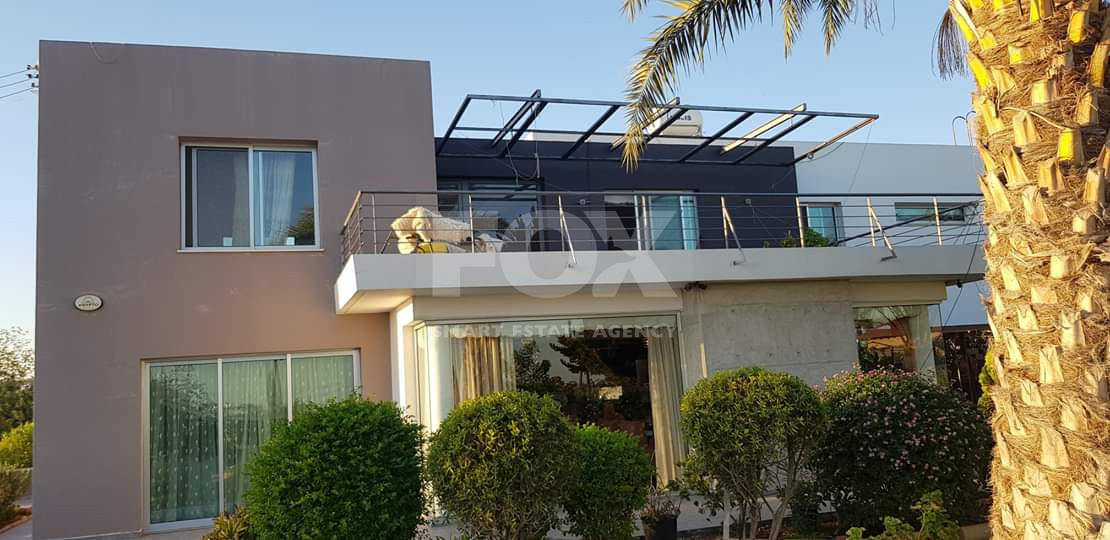Luxury Four bedroom luxury detached villa with private gym for sale in Ypsonas