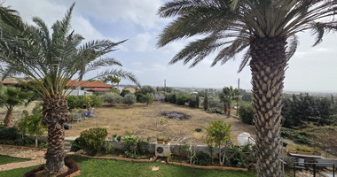 Luxury Four bedroom luxury detached villa with private gym for sale in Ypsonas