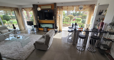 Luxury Four bedroom luxury detached villa with private gym for sale in Ypsonas