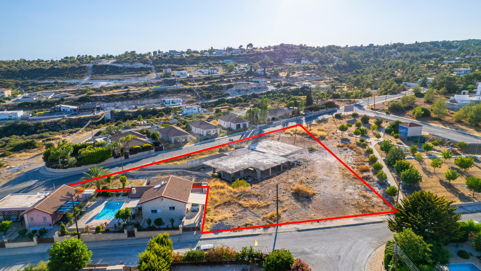 Plot for Sale  in Souni-Zanakia