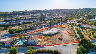 Plot for Sale  in Souni-Zanakia