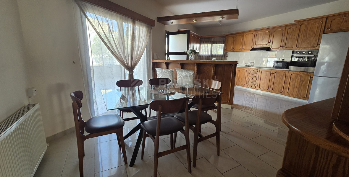 Three plus one  bedroom Semi-detached House for rent in Ekali Limassol