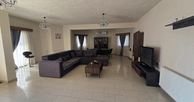 Three plus one  bedroom Semi-detached House for rent in Ekali Limassol