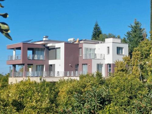 Mieszkanie 5 pokojów 650 m² Argaka, Cypr