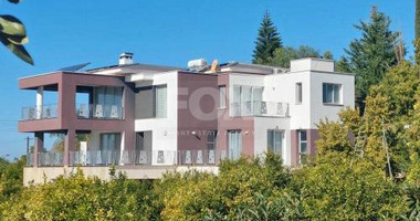 For Sale: Four Bedroom Furnished Villa with Sea View in Argaka