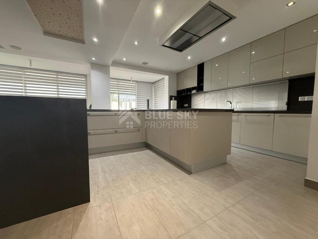 Five  Bedroom Sea View Villa for sale at Argaka