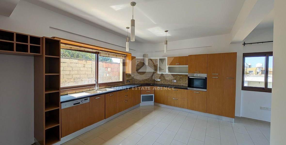 Dual-Residence Konia, Paphos – Detached two-Storey House & Ground Floor House