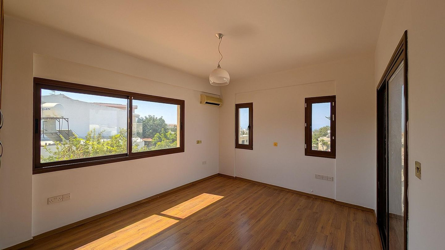 Maison 6 chambres 298 m² Konia, Chypre