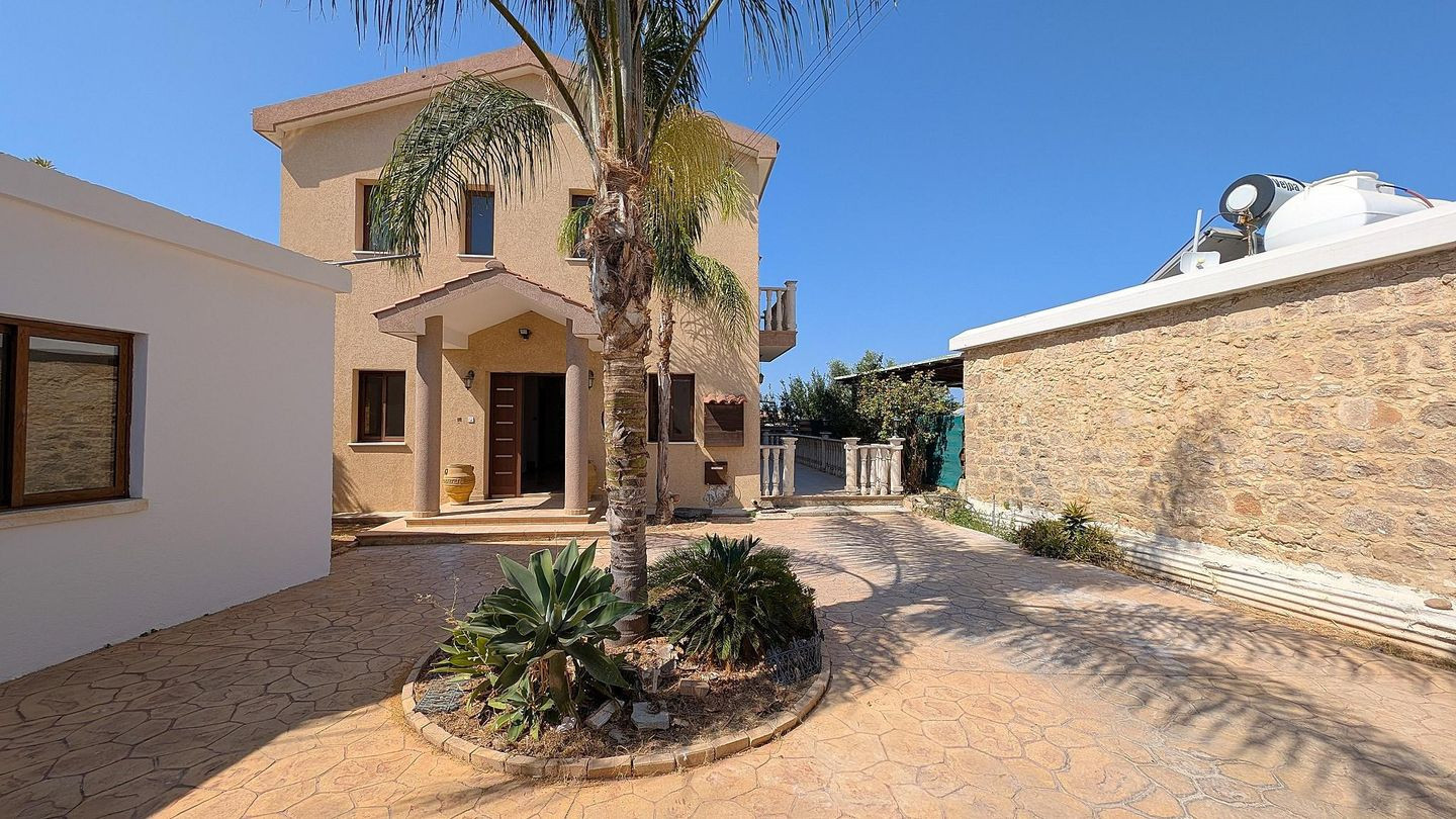 Maison 6 chambres 298 m² Konia, Chypre