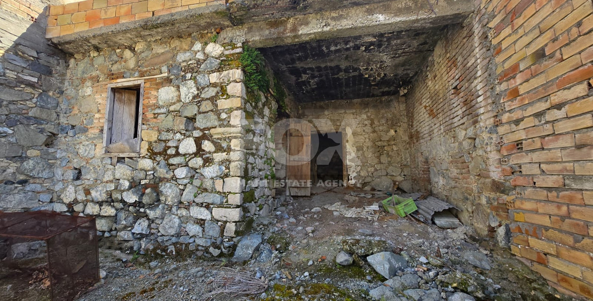 Prime Village Plot with High Density in the Heart of Pelendri