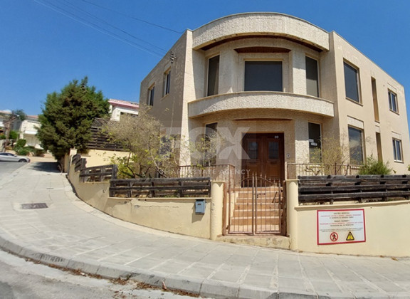 For Sale Spacious Four Bedroom House in Agios Athanasios