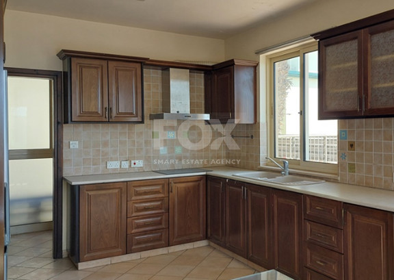 For Sale Spacious Four Bedroom House in Agios Athanasios