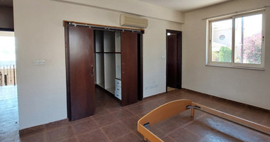 For Sale Spacious Four Bedroom House in Agios Athanasios