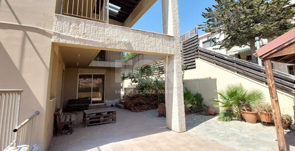 For Sale Spacious Four Bedroom House in Agios Athanasios